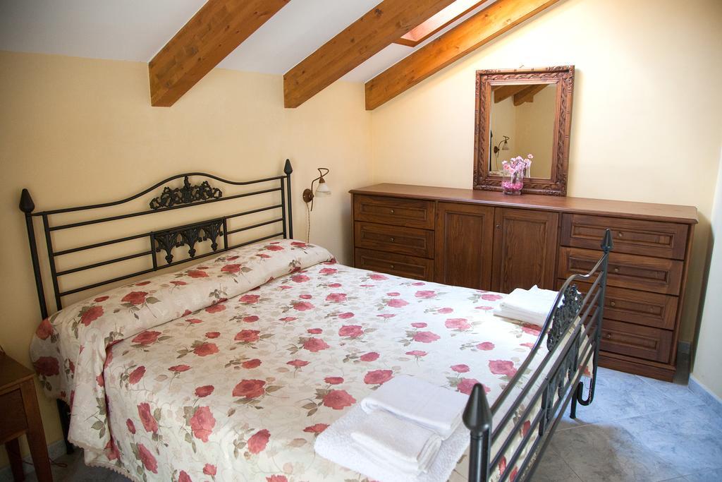 Apartamento The Sweet Garret Agerola Habitación foto